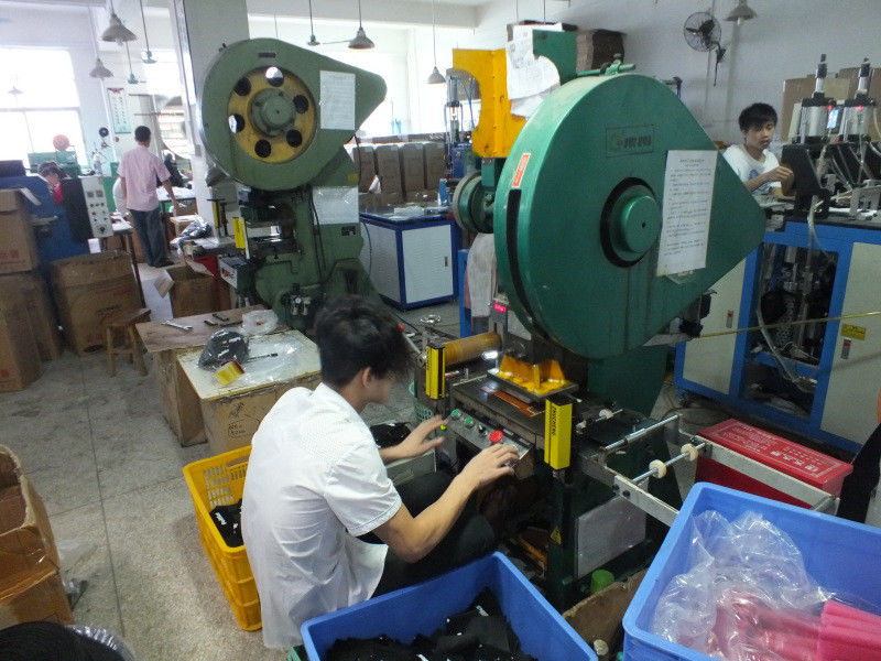 Shenzhen Zhongda Hook &amp; Loop Co., Ltd メーカー生産ライン